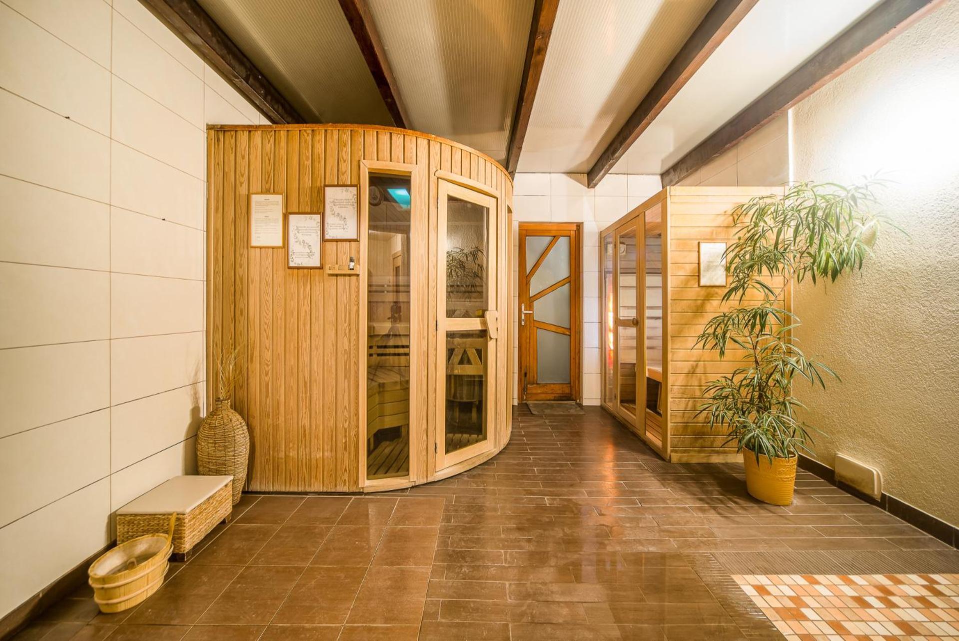Hotel Piroska Bük Extérieur photo